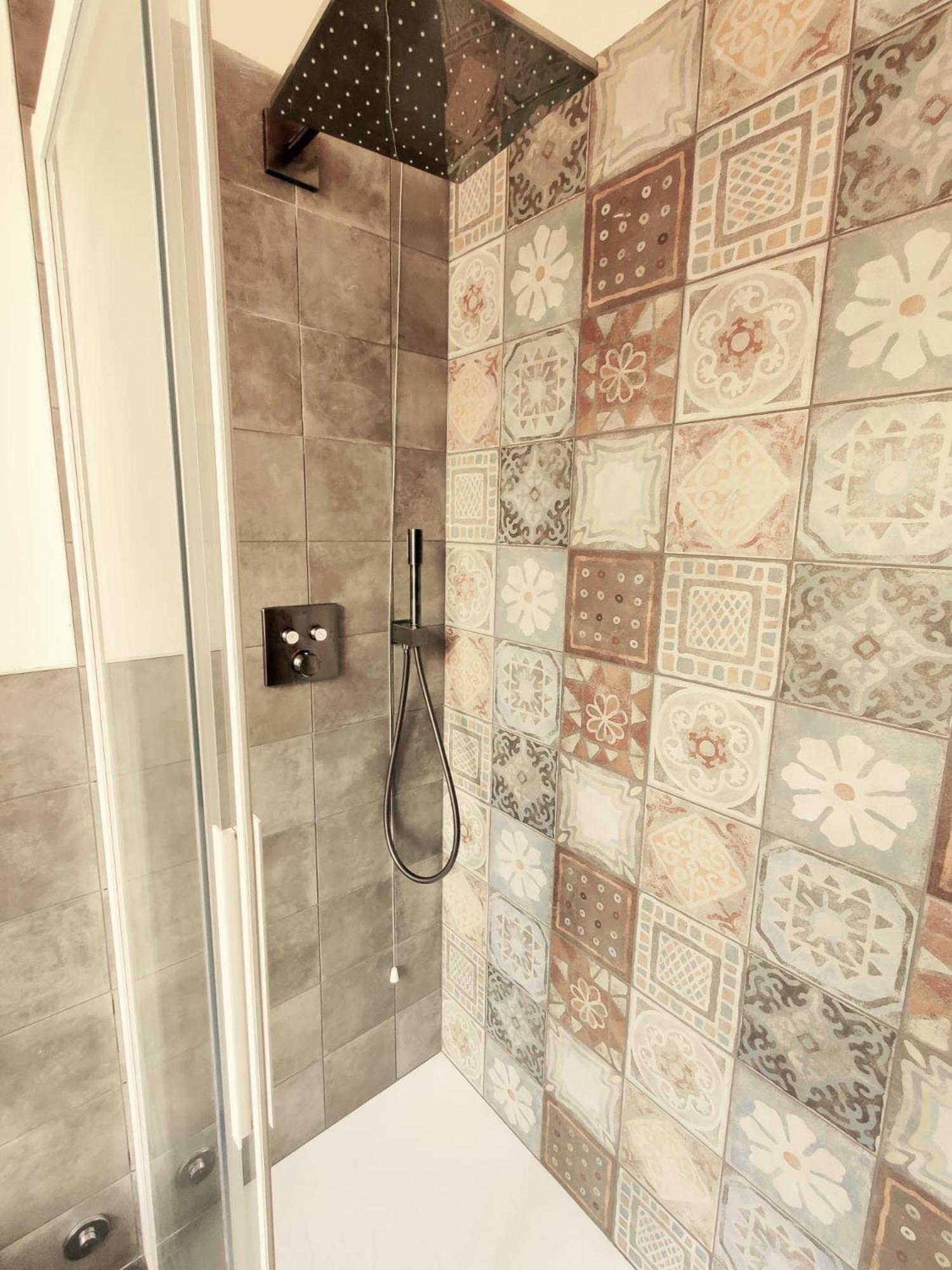Freeabile Hotel Sondrio Szoba fotó
